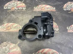 Дроссельная заслонка BMW G12 05.2016 13548512452 СЕДАН B57D30B