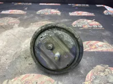 Подушка двигателя BMW E39 11.2000 22116754608 УНИВЕРСАЛ M54B30