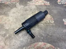 Насос омывателя фар BMW F30 09.2014 67637297843 СЕДАН N47