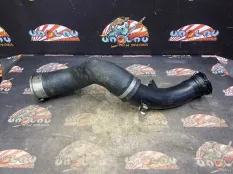 Патрубок интеркулера BMW F20 08.2012 13717597587 ХЭТЧБЕК N13B16A