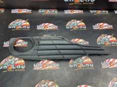 Решетка в бампер BMW F30 51117281920, передняя правая