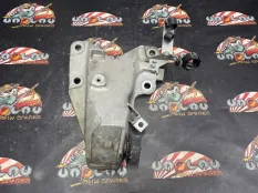 Кронштейн двигателя BMW E91 11.2007 22116760317 УНИВЕРСАЛ N54B30A, левый