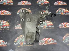 Кронштейн двигателя BMW E90 22116760317, левый