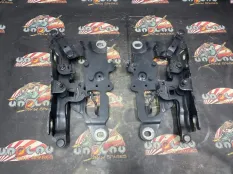 Петля капота BMW F10 06.2013 41007270883 СЕДАН N20B20B