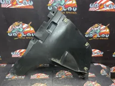 Пыльник бампера BMW F40 51757447033 B48A20E, левый