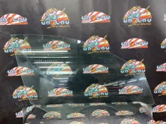 Стекло двери BMW F40 51337448060 B48A20E, переднее правое