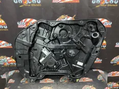 Стеклоподъемник BMW F40 51337465248 B48A20E, передний правый