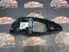 Кронштейн ручки двери BMW F40 51219881778 B48A20E, правый