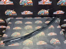 Уплотнительная резинка капота BMW F25 04.2013 51767210737 КРОССОВЕР N47D20C