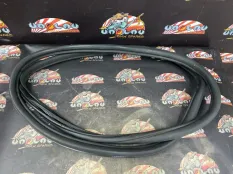Уплотнительная резинка боковой двери BMW F25 09.2014 51727396556 КРОССОВЕР N47D20C, задняя