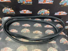 Уплотнительная резинка боковой двери BMW F25 03.2014 51727396554 КРОССОВЕР N47D20C, передняя