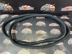 Уплотнительная резинка боковой двери BMW F25 03.2014 51727396556 КРОССОВЕР N47D20C, задняя