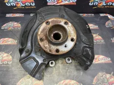 Кулак BMW F25 03.2014 33406797569 КРОССОВЕР N47D20C, задний левый
