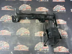 Кронштейн фары BMW F20 06.2013 51647245791 ХЭТЧБЕК N13B16, передний левый