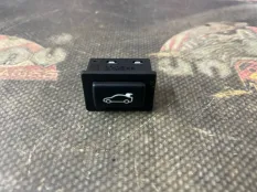 Кнопка открывания багажника BMW E92 61319200316