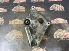 Кронштейн двигателя BMW F25 04.2013 22116784825 КРОССОВЕР N47D20C, левый