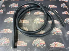 Уплотнительная резинка боковой двери BMW E87 51727159211, передняя