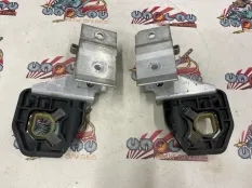 Кронштейн радиатора BMW F30 10.2013 17118620732 СЕДАН N20B20B