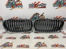 Решетка радиатора BMW F11 09.2010 51137203649 УНИВЕРСАЛ N52B25A