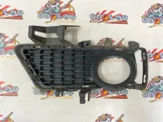 Решетка в бампер BMW F30 11.2017 51118062636 СЕДАН B47D20A, правая