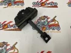 Ограничитель двери BMW E46 2005-03-18 51217026384 КАБРИОЛЕТ M54B30, передний