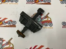 Ограничитель двери BMW E46 51217026384 КУПЕ M54, передний