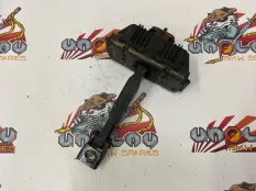 Ограничитель двери BMW E53 51218402502, передний