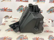 Корпус воздушного фильтра BMW E84 09.2012 13717588280 КРОССОВЕР N20B20A