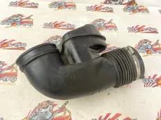 Патрубок воздушного фильтра BMW E83 13713422609 N52