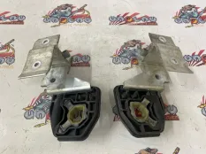 Кронштейн радиатора BMW F22 03.2019 17118620732 КУПЕ B58B30A