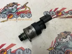 Клапан ТНВД BMW F15 03.2014 13517797875 КРОССОВЕР N57D30A