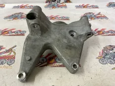 Кронштейн генератора Audi RS5 13.09.2023 06M903143AC DECA 2.9