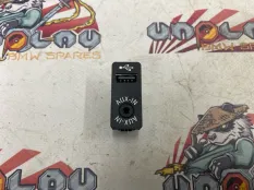 Разъем AUX USB BMW F33 23.01.2015 84109229246 КАБРИОЛЕТ N55B30A