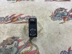 Разъем AUX USB BMW E70 01.2012 84109237653 КРОССОВЕР N57D30A
