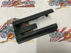 Накладка сиденья BMW G30 27.04.2018 52107408214 СЕДАН B47D20A, правая