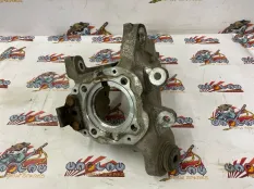Кулак BMW F86 16.08.2015 33326879101 КРОССОВЕР S63B44B, задний левый