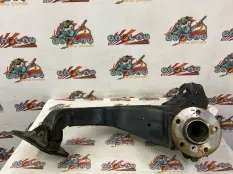 Кулак BMW F48 16.01.2020 33306898964 КРОССОВЕР B38A15A, задний правый