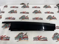 Молдинг двери BMW E84 15.01.2013 51352990884 КРОССОВЕР N20B20A, задний правый