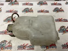 Бачок стеклоомывателя BMW E24 04.07.1983 61661361987 КУПЕ M30