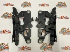 Петля капота BMW F11 01.07.2013 41007270883 УНИВЕРСАЛ N47D20C