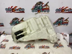 Бачок стеклоомывателя BMW F11 01.07.2013 61667269669 УНИВЕРСАЛ N47D20C