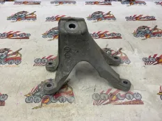 Кронштейн двигателя BMW G30 04.05.2018 22116876218 СЕДАН B57D30A, правый