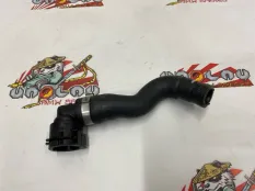 Патрубок системы охлаждения BMW F11 01.07.2013 11538511761 УНИВЕРСАЛ N47D20C
