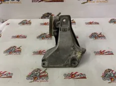 Кронштейн двигателя BMW F30 24.10.2012 22116784824 СЕДАН N20B20B, правый