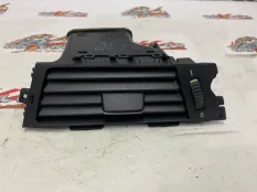 Дефлектор воздушный BMW E91 2011-08-10 64229130466 УНИВЕРСАЛ N43B20A, правый