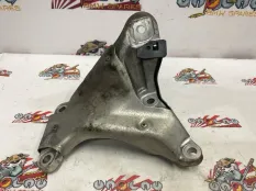 Кронштейн двигателя BMW E92 15.07.2009 22116772154 КУПЕ N54B30A, правый