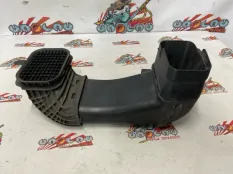 Воздуховод BMW F32 06.2015 13717597584 КУПЕ N26B20A