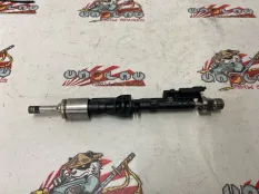 Форсунка топливная BMW F25 03.2012 13647597870 КРОССОВЕР N20B20A