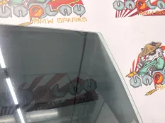 Стекло двери BMW E84 11.2011 51352990300 КРОССОВЕР N20B20A, заднее правое