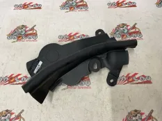 Уплотнительная резинка капота BMW G30 12.2017 51767349602 СЕДАН B47D20A, правая